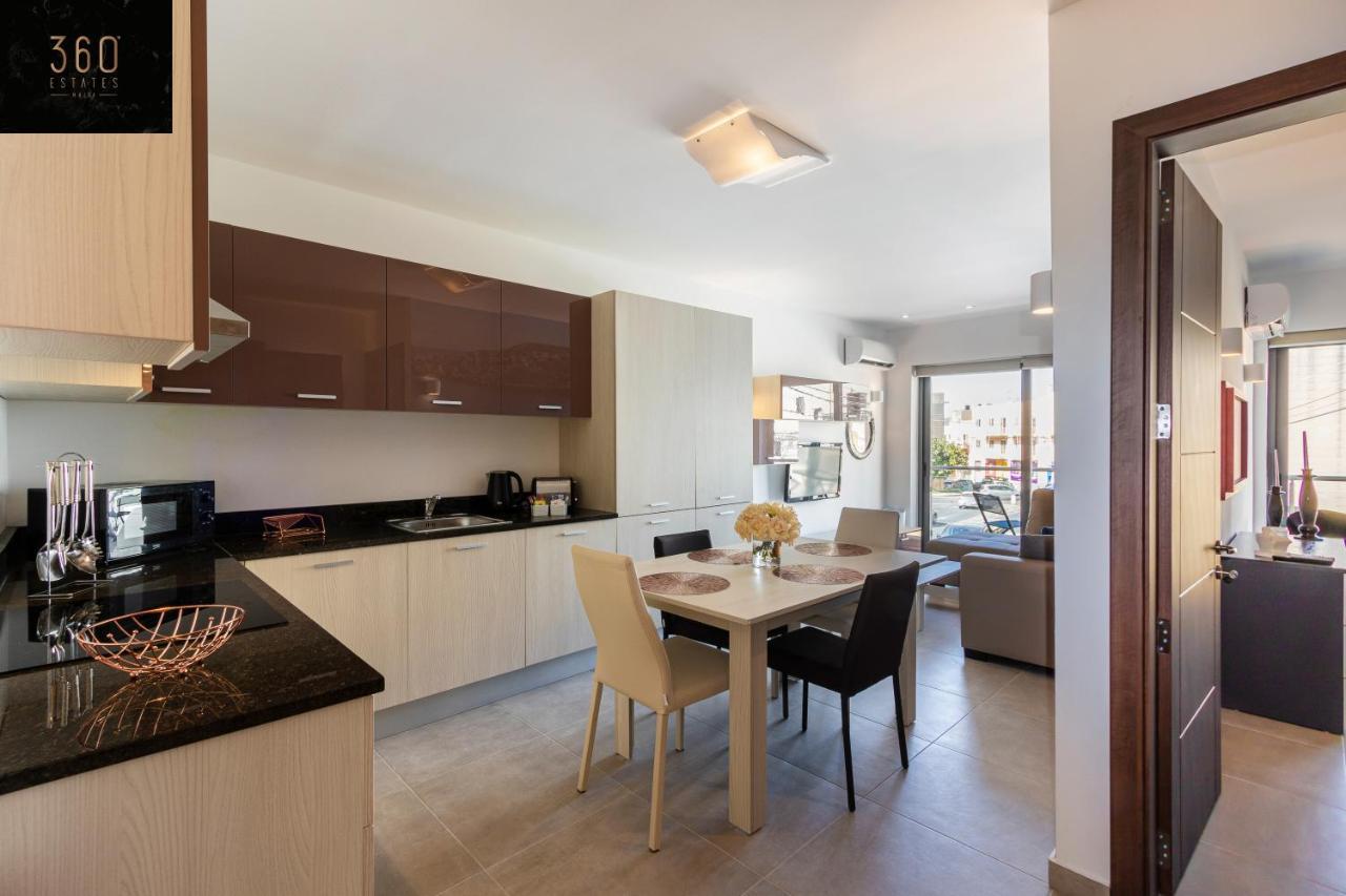 High-End Central Apt With Comfy Bed & Super Wifi By 360 Estates San Gwann Экстерьер фото
