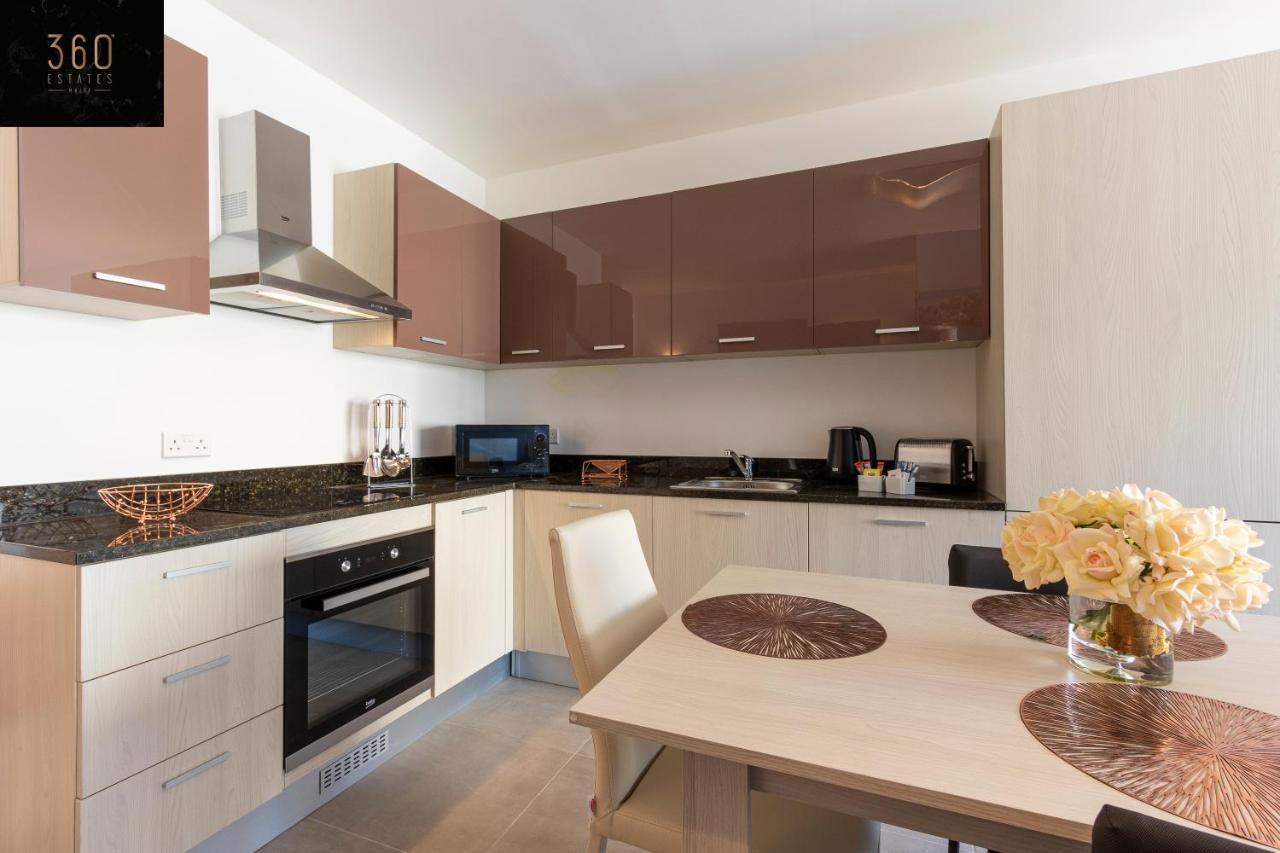 High-End Central Apt With Comfy Bed & Super Wifi By 360 Estates San Gwann Экстерьер фото
